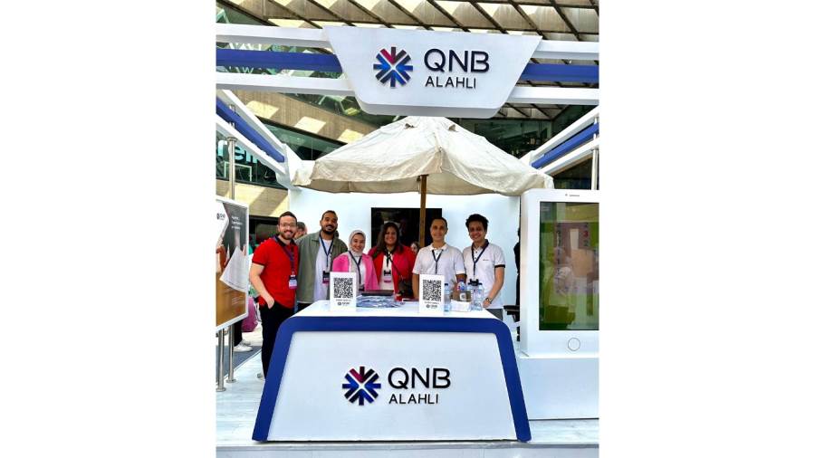 جانب من مشاركة QNB الأهلي بملتقى BE Ready Career Summit