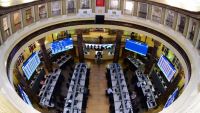 قطاع البنوك يستحوذ على 3.02% من سيولة البورصة المصرية بجلسة الأحد.. التداولات تتراجع إلى 369 مليون جنيه