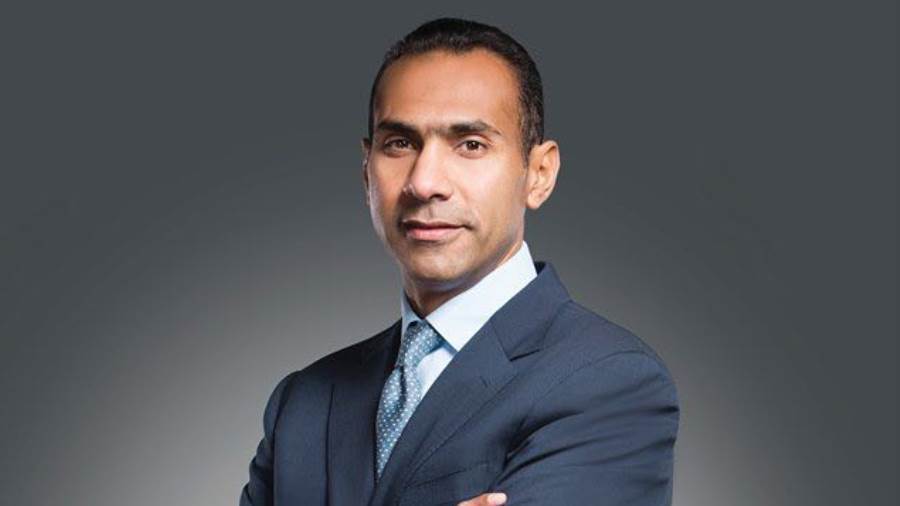 نائب رئيس مجلس إدارة بنك مصر عاكف المغربي