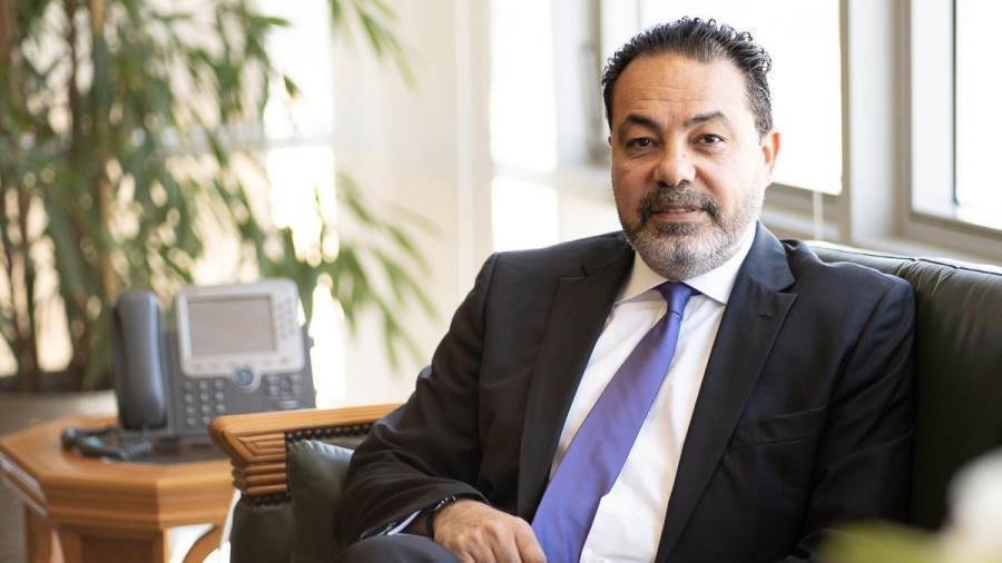محمد عباس فايد الرئيس التنفيذي والعضو المنتدب لبنك أبو ظبي الأول مصر