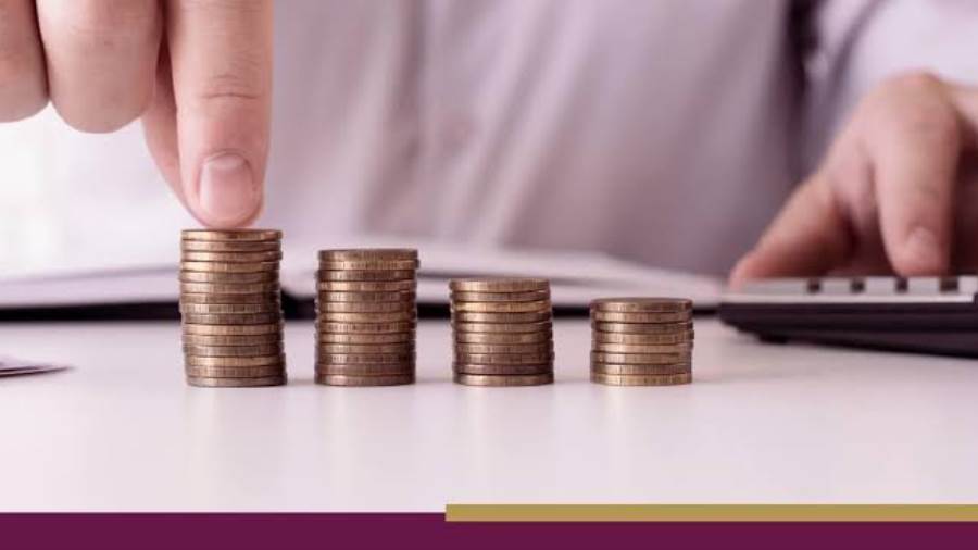 ترامب يدعو لتحديد سقف فائدة بطاقات الائتمان عند 10% لمدة عام ترامب يدعو لتحديد سقف فائدة بطاقات الائتمان عند 10% لمدة عام