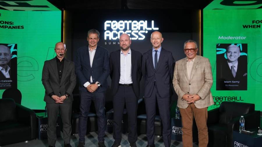 عمرو الجنايني يُشارك في انطلاق بطولة CIB E-Sports Arena بعد قرعة المواجهات الرسمية عمرو الجنايني يُشارك في انطلاق بطولة CIB E-Sports Arena بعد قرعة المواجهات الرسمية