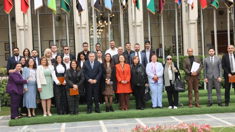 المجلس العربي للمسئولية المُجتمعية يُكرم بنك قناة السويس ويمنحه "وسام الخير للمبادرات" بالتعاون مع مؤسسة مصر الخير المجلس العربي للمسئولية المُجتمعية يُكرم بنك قناة السويس ويمنحه "وسام الخير للمبادرات" بالتعاون مع مؤسسة مصر الخير