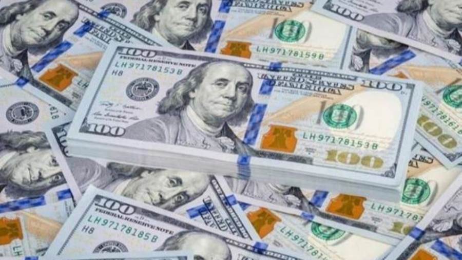 الدولار يرتفع أمام الجنيه خلال تعاملات اليوم ويسجل 50.5 جنيه للبيع بالبنك الأهلي المصري الدولار يرتفع أمام الجنيه خلال تعاملات اليوم ويسجل 50.5 جنيه للبيع بالبنك الأهلي المصري