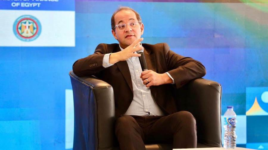 وزير المالية: جاهزون لتمويل أي مبادرات مبتكرة.. تعزز نمو وتنافسية الاقتصاد المصري وزير المالية: جاهزون لتمويل أي مبادرات مبتكرة.. تعزز نمو وتنافسية الاقتصاد المصري