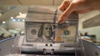 فيتش سوليوشنز تتوقع تراجع سعر الدولار بين 45 إلى 49 جنيه بالنصف الأول من 2027