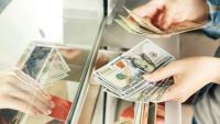 الدولار يرتفع أمام الجنيه خلال تعاملات اليوم ويسجل 51.25 للبيع بالبنك الأهلي المصري