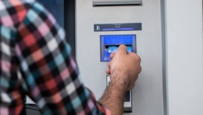 " الأهلي" و "مصر" يصدران 385 ألف كارت ميزة منذ إطلاقها