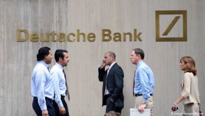 أكبر بنك ألماني يعتزم تسريح 18 ألف موظف