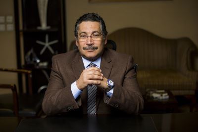 من هو حسن غانم رئيس مجلس إدارة بنك التعمير والإسكان الجديد؟