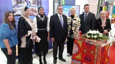 موظفو المصرف المتحد يشاركون في افتتاح معرض تراثنا للحرف اليدوية «صور»