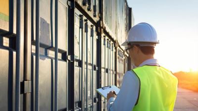 قطاع الصناعة يستحوذ على 48.6% من إجمالي تمويلات البنوك في آخر 6 أشهر