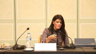 التعاون الدولي توقع اتفاقًا مع بنك الاستثمار الأوروبي لتمويل 3 مشروعات بقطاع النقل