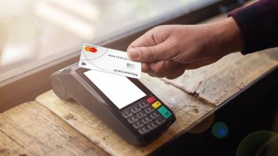 تعرف على بطاقات الخصم المباشر من بنك بلوم 2021