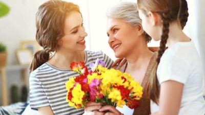 تعرف على أحدث عروض شهر المرأة وعيد الأم في 7 بنوك