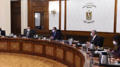 مدبولي يبحث خطوات التوسع في منظومة الري الحديث مع رئيس البنك الزراعي