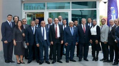 المصرف المتحد يستعين بالقيادات الشابة والإدارة العليا لوضع استراتيجية 2022