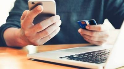 تفاصيل ومزايا بطاقات الشباب في 3 بنوك