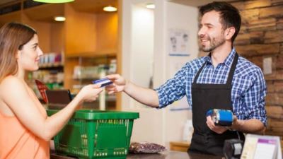 مزايا وتفاصيل باقة التجّار في 3 بنوك