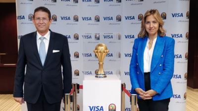 QNB الأهلي بالتعاون مع VISA يحتفلان بتواجد كأس الأمم الأفريقية 2022 في مقر البنك