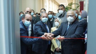 البنك الأهلي المصري يفتتح وحدة علاج ودراسات أمراض الأمعاء بمستشفى قصر العيني