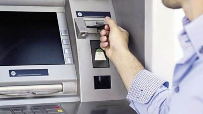 ماذا تفعل إذا نسيت كلمة سر بطاقتك البنكية عند استخدامها بماكينات ATM؟