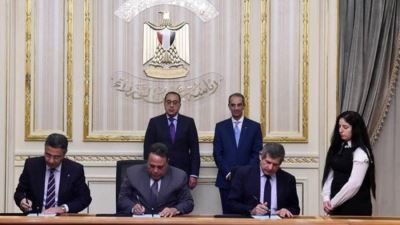 رئيس الوزراء يشهد توقيع بروتوكول تعاون لإتاحة خدمة تسجيل بيانات العملاء من البريد