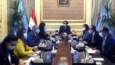 «مدبولي» و«المشاط» يستعرضان تمويل مشروعات برنامج «نُوَفِّي» بالتعاون مع شركاء التنمية