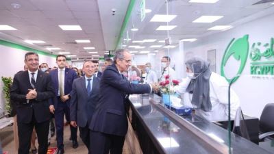وزير الاتصالات يفتتح 3 مكاتب بريد بعد تطويرها بالإسكندرية