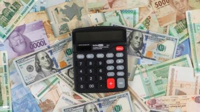 أسعار العملات اليوم الاثنين: تراجع اليورو والجنيه الإسترليني واستقرار الريال السعودي