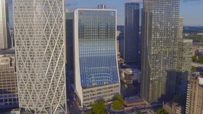 EBRD moves London headquarters to Canary Wharf