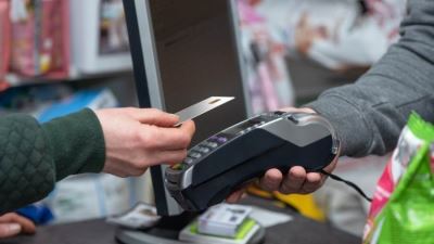 أبرز مؤشرات تطور القطاع المصرفي خلال 3 سنوات.. 136% نموًا بنقاط الـPOS