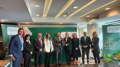 «VISA» تمنح «البنك الأهلي» جائزة «الأسرع نمواً» في مصر لمنتج فيزا انفينيت لعام 2022