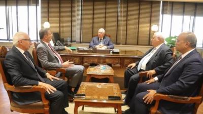 القصير يبحث مع قيادات البنك الزراعي دفع التمويل في مجال تنمية القطاع الزراعي