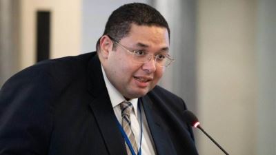 أيمن حسين : استراتيجية البنك المركزى للتكنولوجيا المالية ترتكز على 5 محاور رئيسية