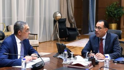 رئيس الوزراء وحسام هيبة يتابعان جهود تشجيع وجذب الاستثمارات المحلية والأجنبية