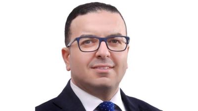 خبير مصرفي: اتفاقية التعاون بين البنك المركزي ونظيرة الإماراتي تدعم التبادل التجاري بين البلدين