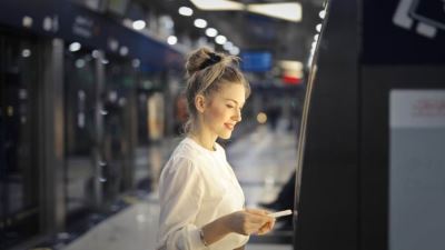 The Global Economy: مصر ضمن أكبر 10 دول بالشرق الأوسط وأفريقيا في عدد ماكينات الـATM لكل 100 ألف مواطن