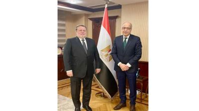 محافظ البنك المركزي يبحث مع نظيره الليبي تبادل الخبرات وتعزيز التعاون في مكافحة غسل الأموال وتمويل الإرهاب