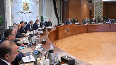 رئيس الوزراء يستعرض أبرز ملامح خطة العمل المقترحة لتنمية الصادرات المصرية بحضور محافظ المركزي