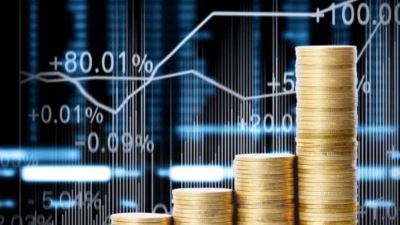 تقرير: سندات الخزانة الأمريكية تشهد موجات بيع مكثفة نتيجة تزايد المخاوف من قيام بنك الاحتياطي الفيدرالي بخفض معدلات الفائدة