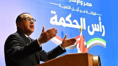 رئيس الوزراء يُعقب على مداخلات الإعلاميين حول مشروع تنمية مدينة رأس الحكمة بالساحل الشماليّ
