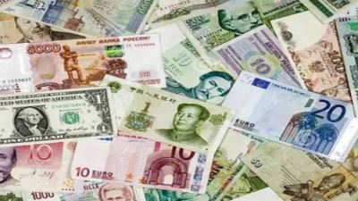 شركات الأهلي ومصر وكايرو للصرافة تجذب 4.64 مليار جنيه منذ تحرير سعر الصرف