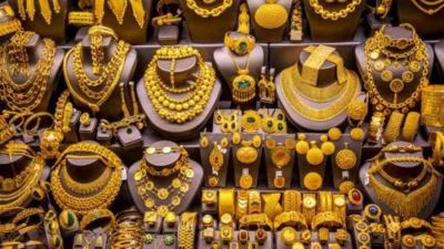 أسعار الذهب في مصر اليوم الخميس 18-4-2024 وعيار 21 يتراجع 5 جنيه