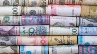 أسعار العملات اليوم الثلاثاء: ارتفاع اليورو والجنيه الاسترليني والريال السعودي